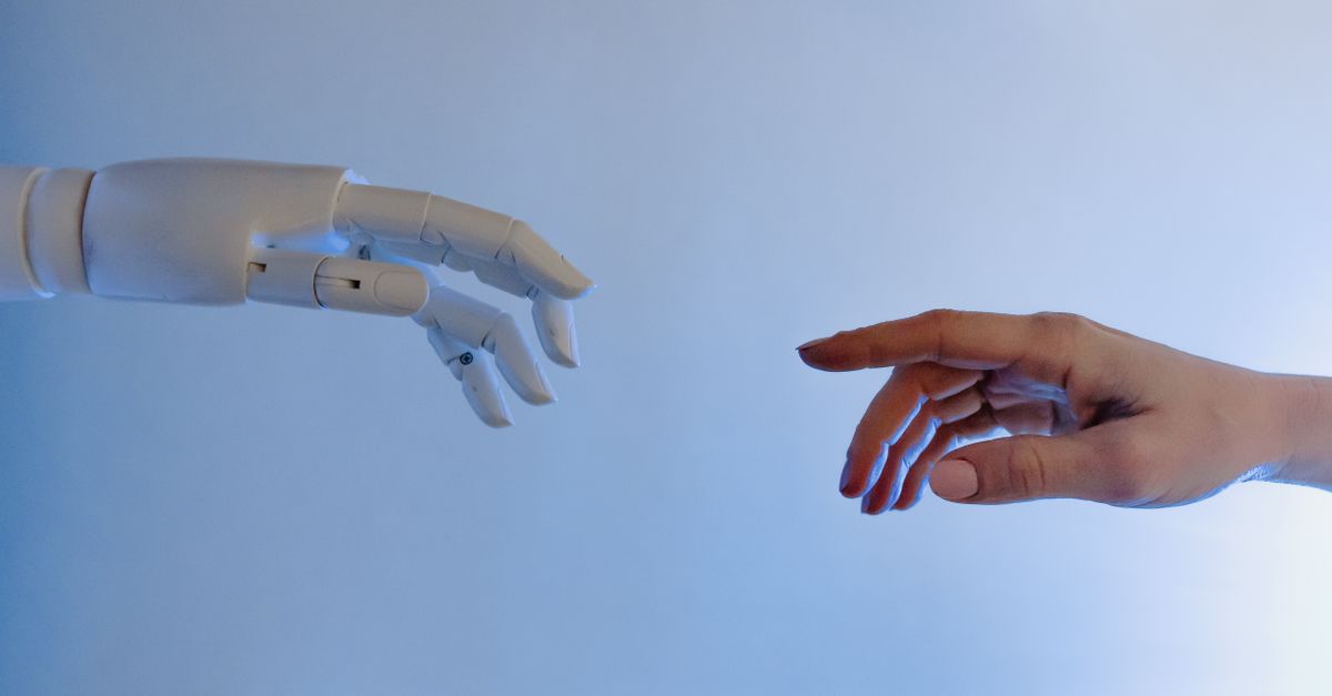 AI Agents vs. Chatbots: What Small Businesses Are Actually Buying in 2026
