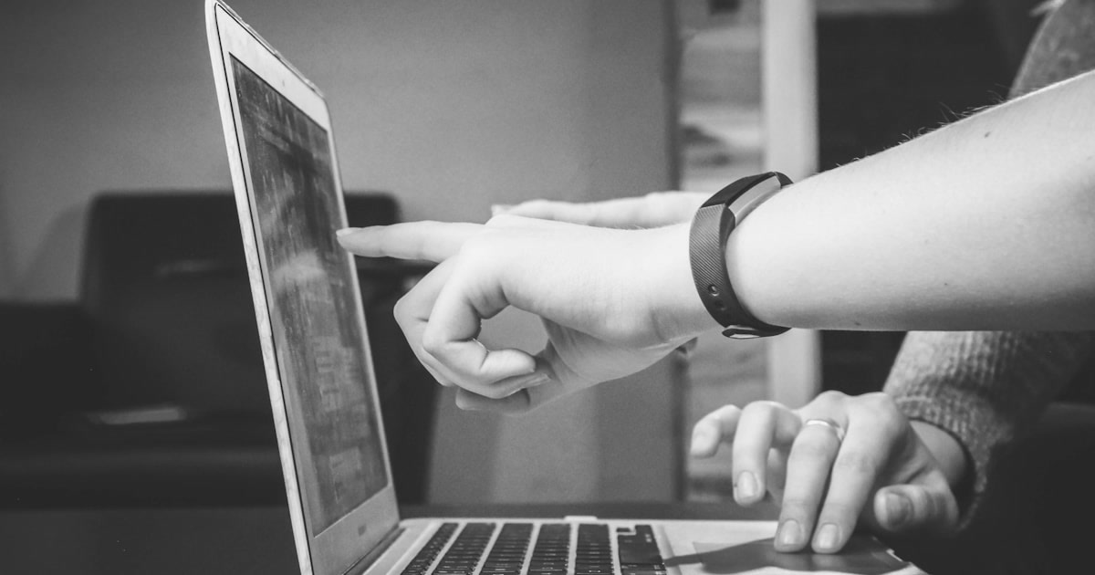 What Actually Happens When You Hire a Web Developer (The Full Process Explained)